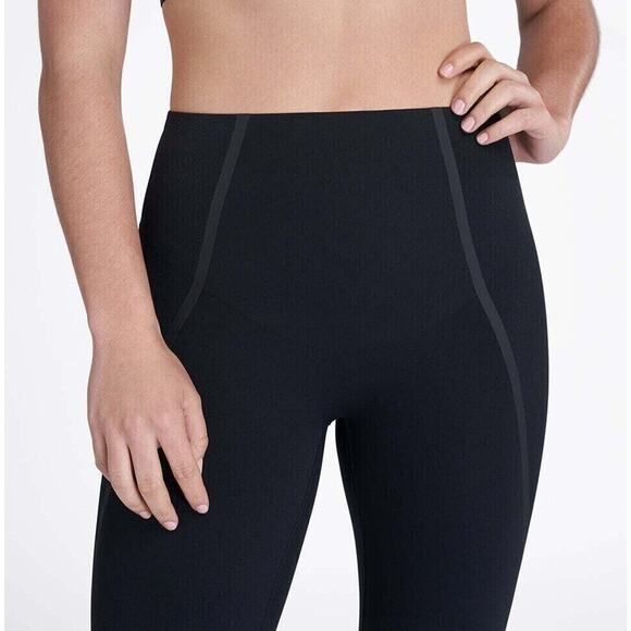 Spanx Large Black Leggings Every Wear Active Mesh Contour Printed Power Shaping - Picture 2 of 6